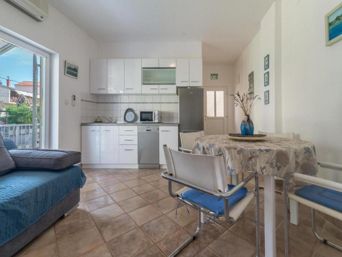 Apartmani Lucia Biograd Biograd Na Moru Exterior foto