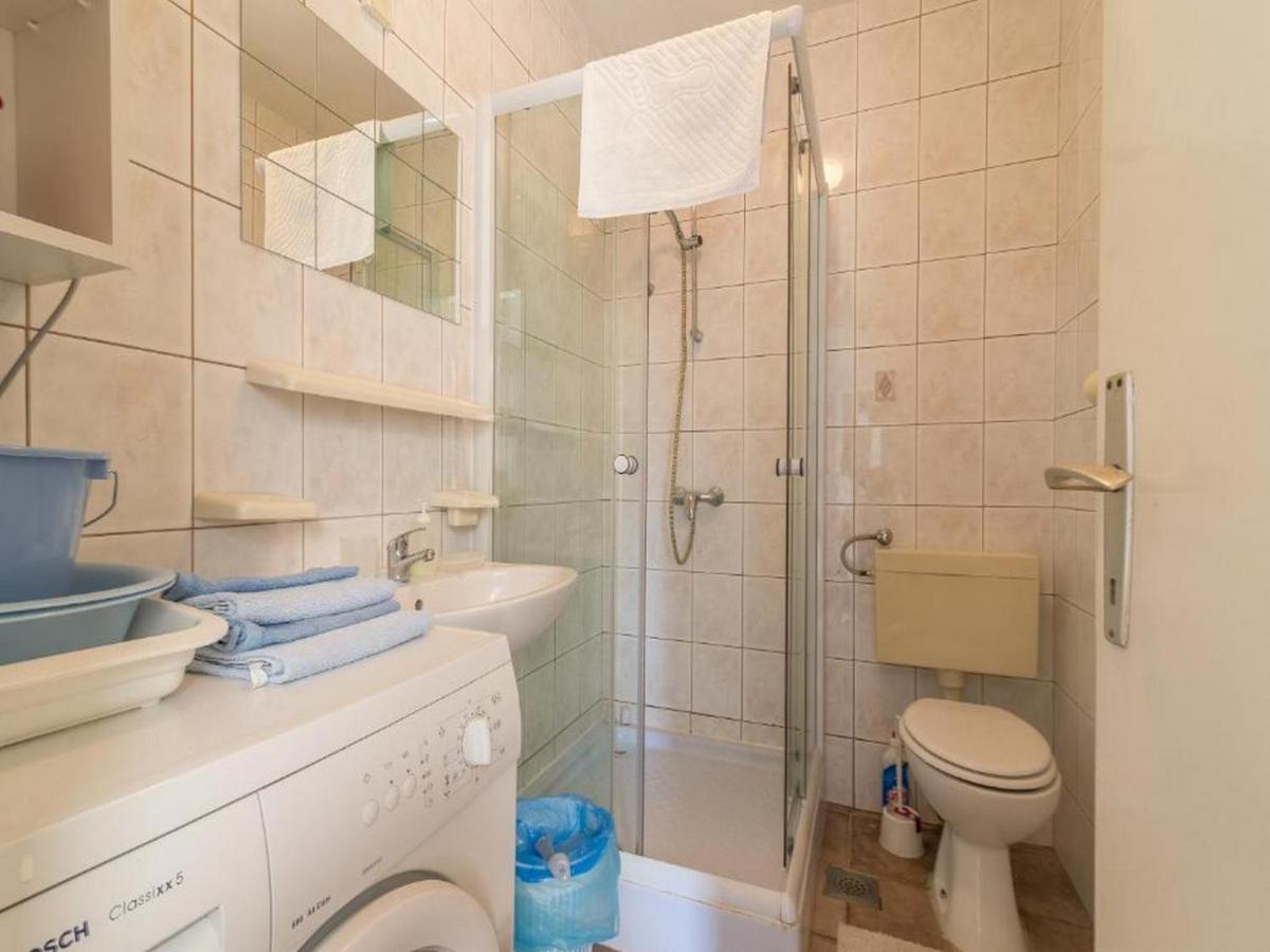 Apartmani Lucia Biograd Biograd Na Moru Exterior foto