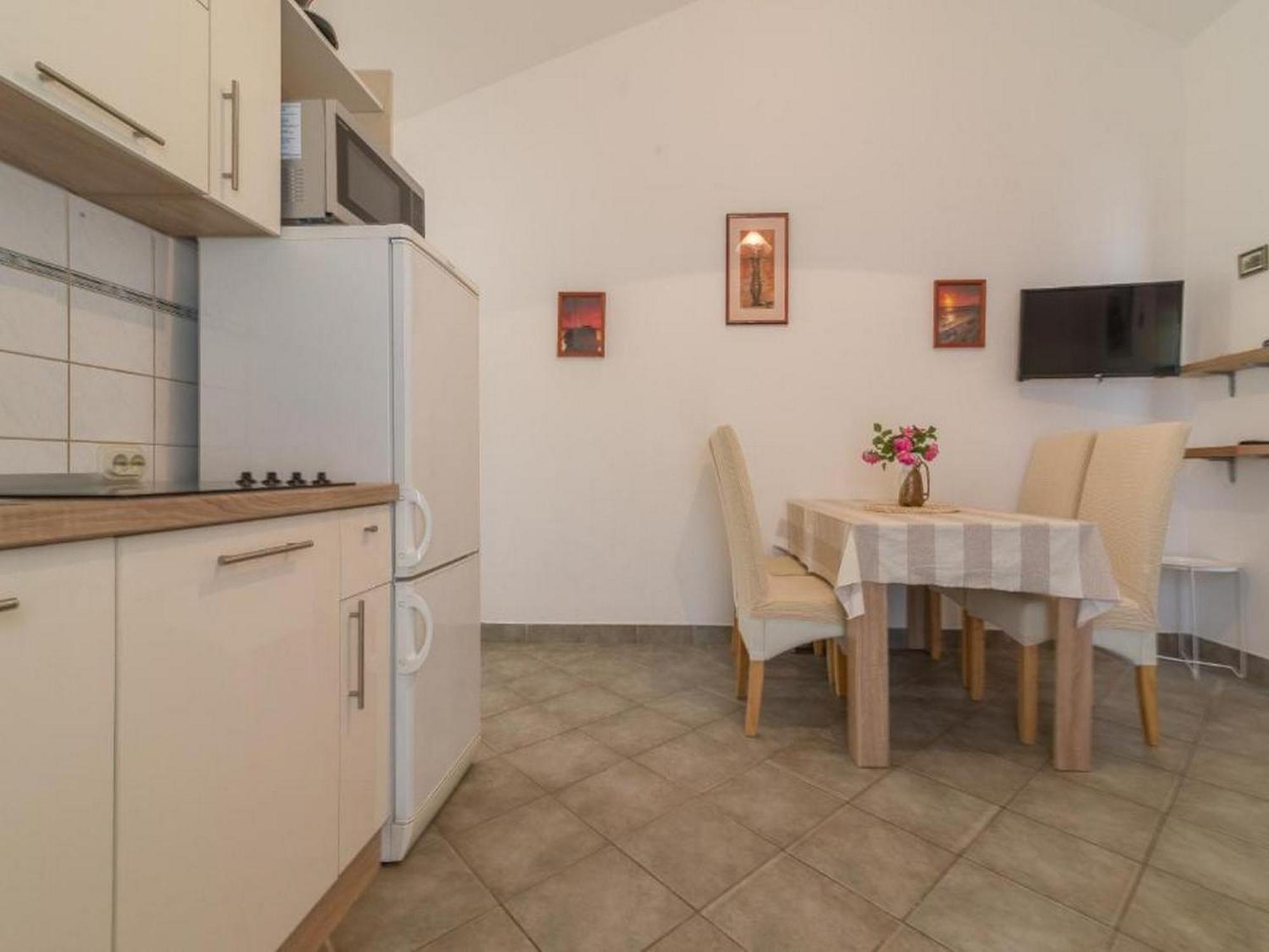 Apartmani Lucia Biograd Biograd Na Moru Quarto foto